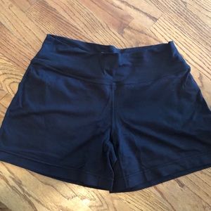 Athleta shorts size small